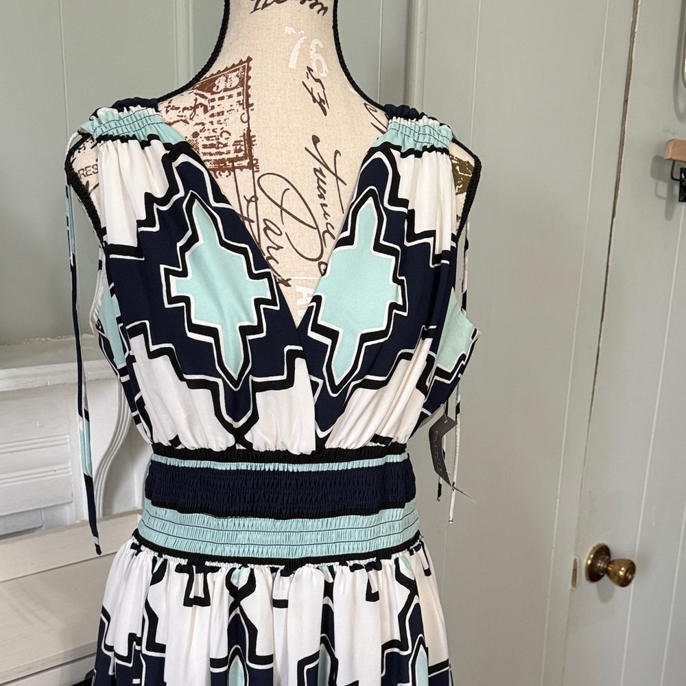 ⭐️3/$25⭐️ NWT Eva Mendes for NY &Co Geometric Patterned Maxi Dress - Picture 2 of 9